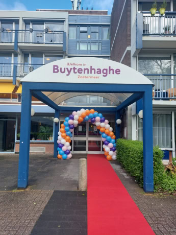 Kwetsbare ouderen én zorgmedewerkers in het zonnetje gezet tijdens unieke Verwendag